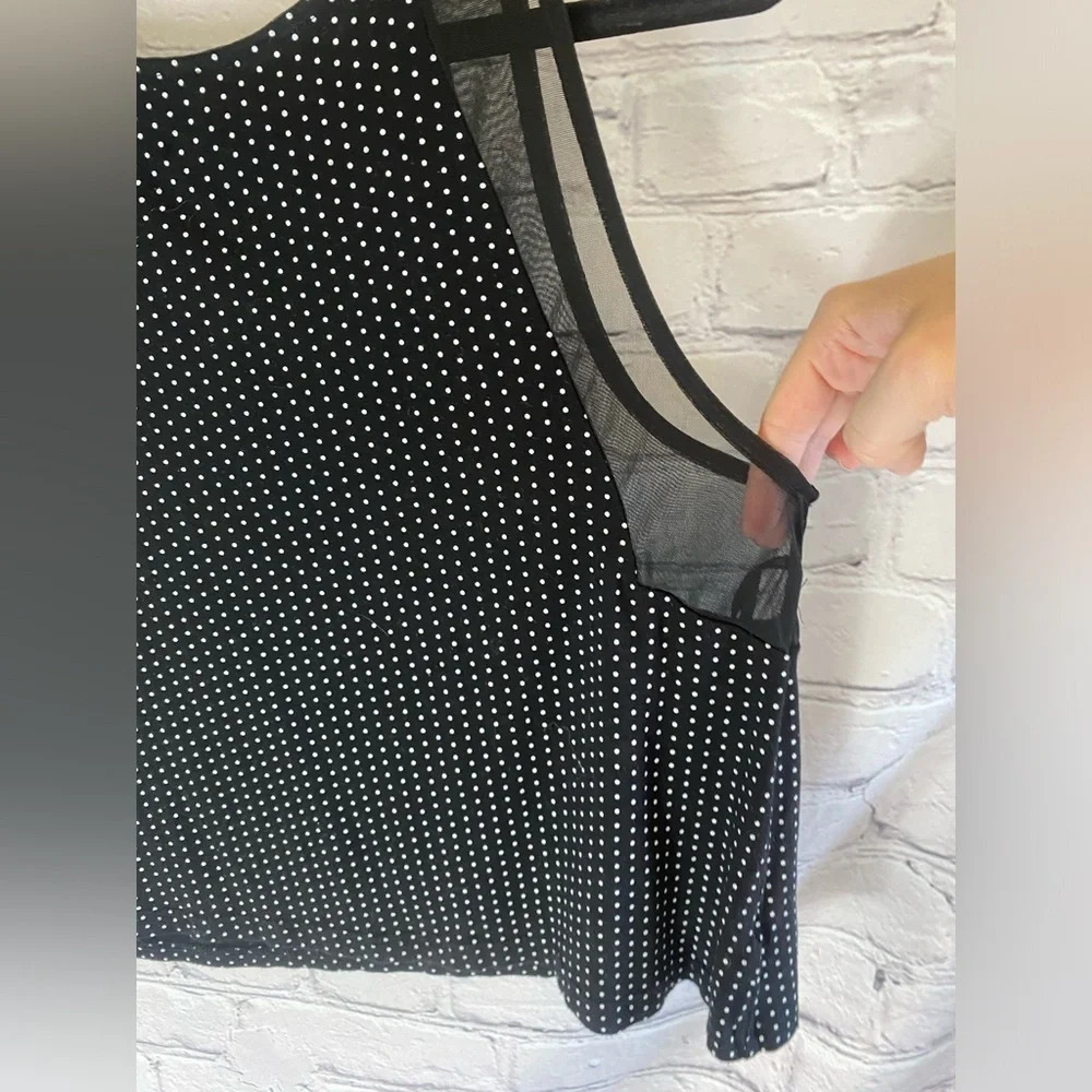 5/$20 Women’s Forever 21 Retro Polka Dot Mesh Crop Tank‎ Black White Small - Picture 6 of 8